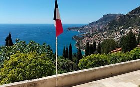 Joli deux pièces vieux village de Roquebrune-Cap-Martin